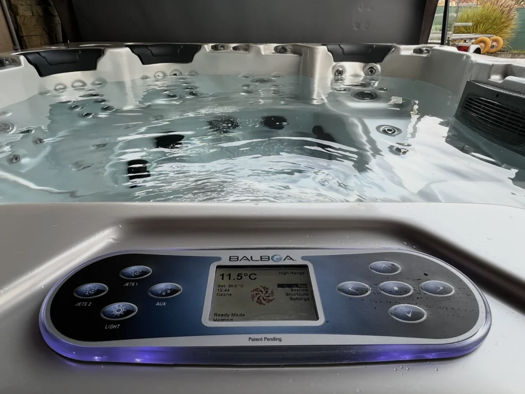 Lumora Spa intelligens vezérlés